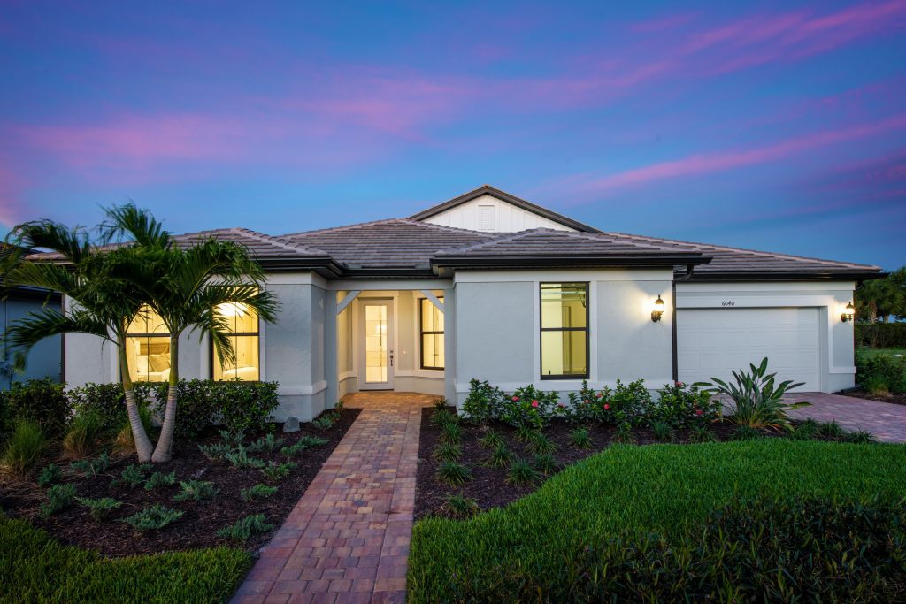 Del Webb Naples Reverence Model