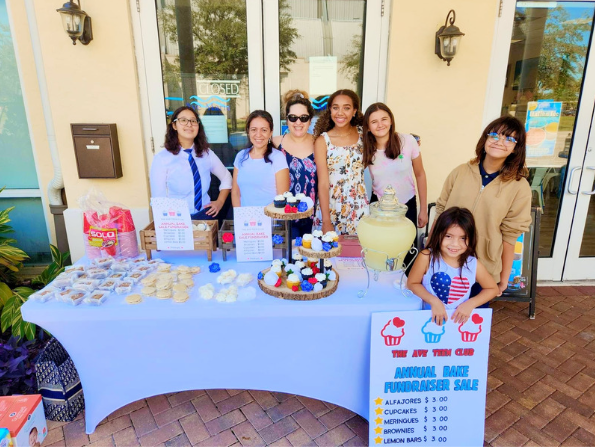 Ave Maria teenagers selling items for Hurricane Ian Relief Victims