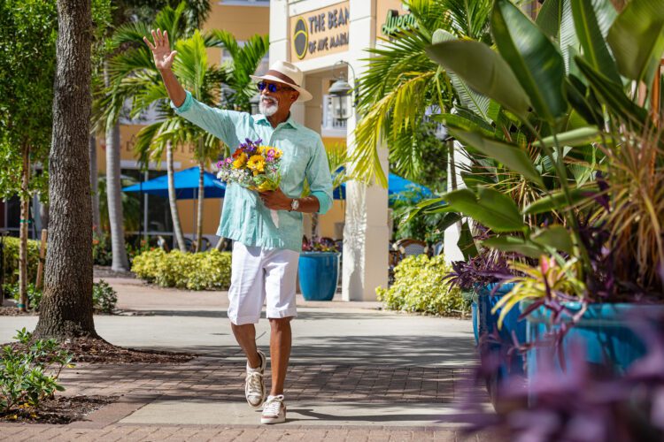 BIG CONVENIENCES. SMALL TREASURES.